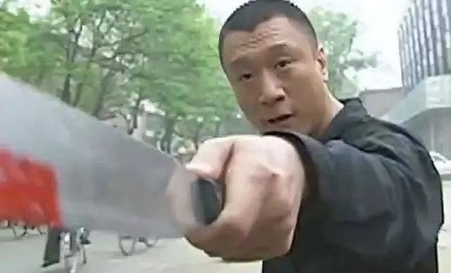 华强吃瓜表情包,揭秘网络红人的魅力与影响力